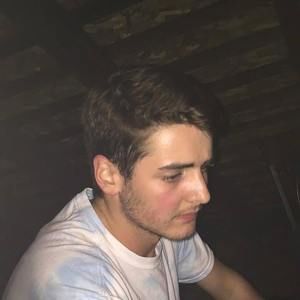 Meet your Posher, Daniel